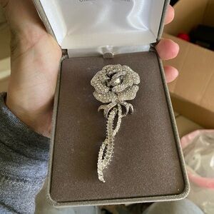 Nolan Miller pin new never worn